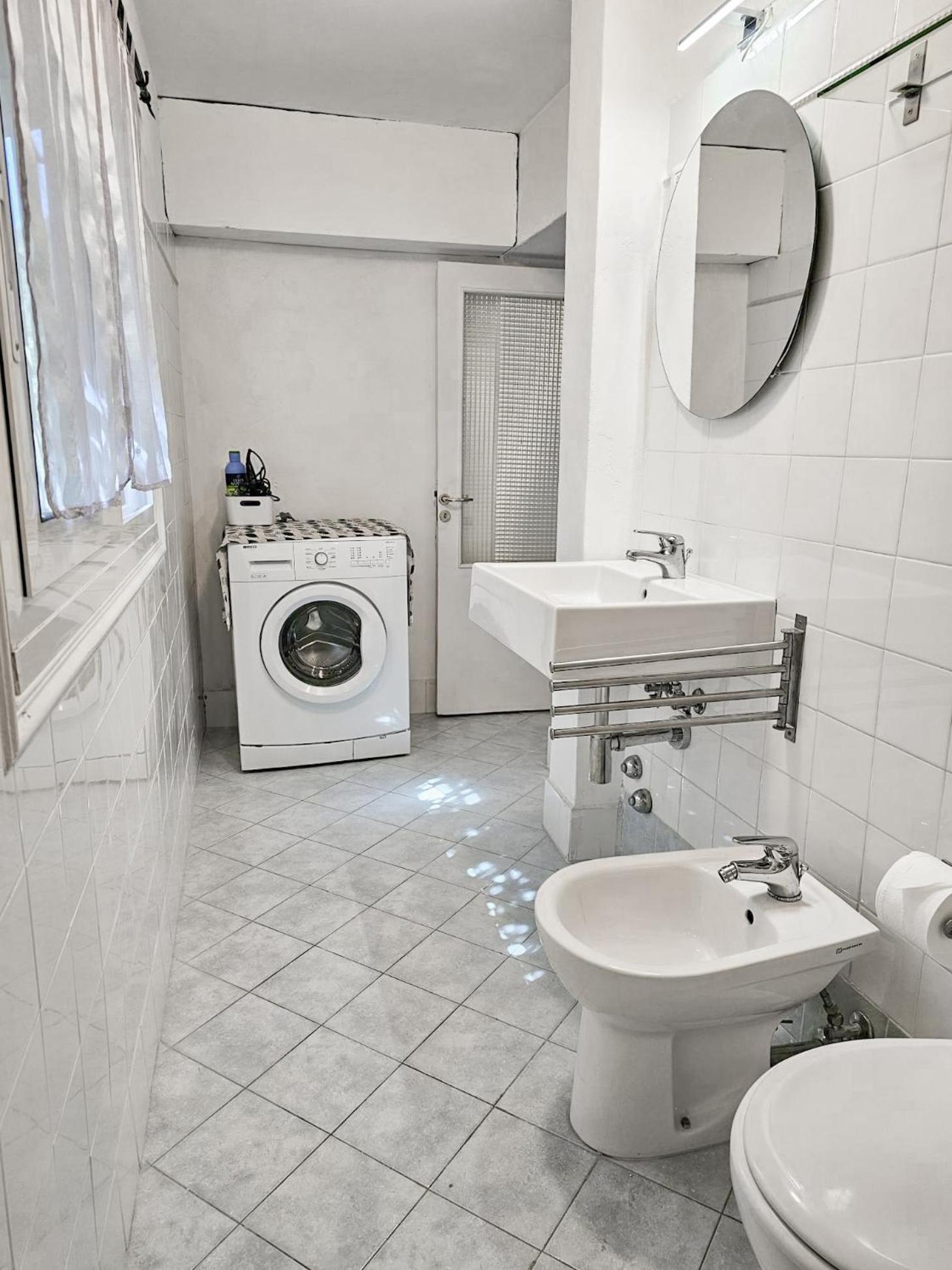 Narissara Apartment Ла-Спеція Екстер'єр фото