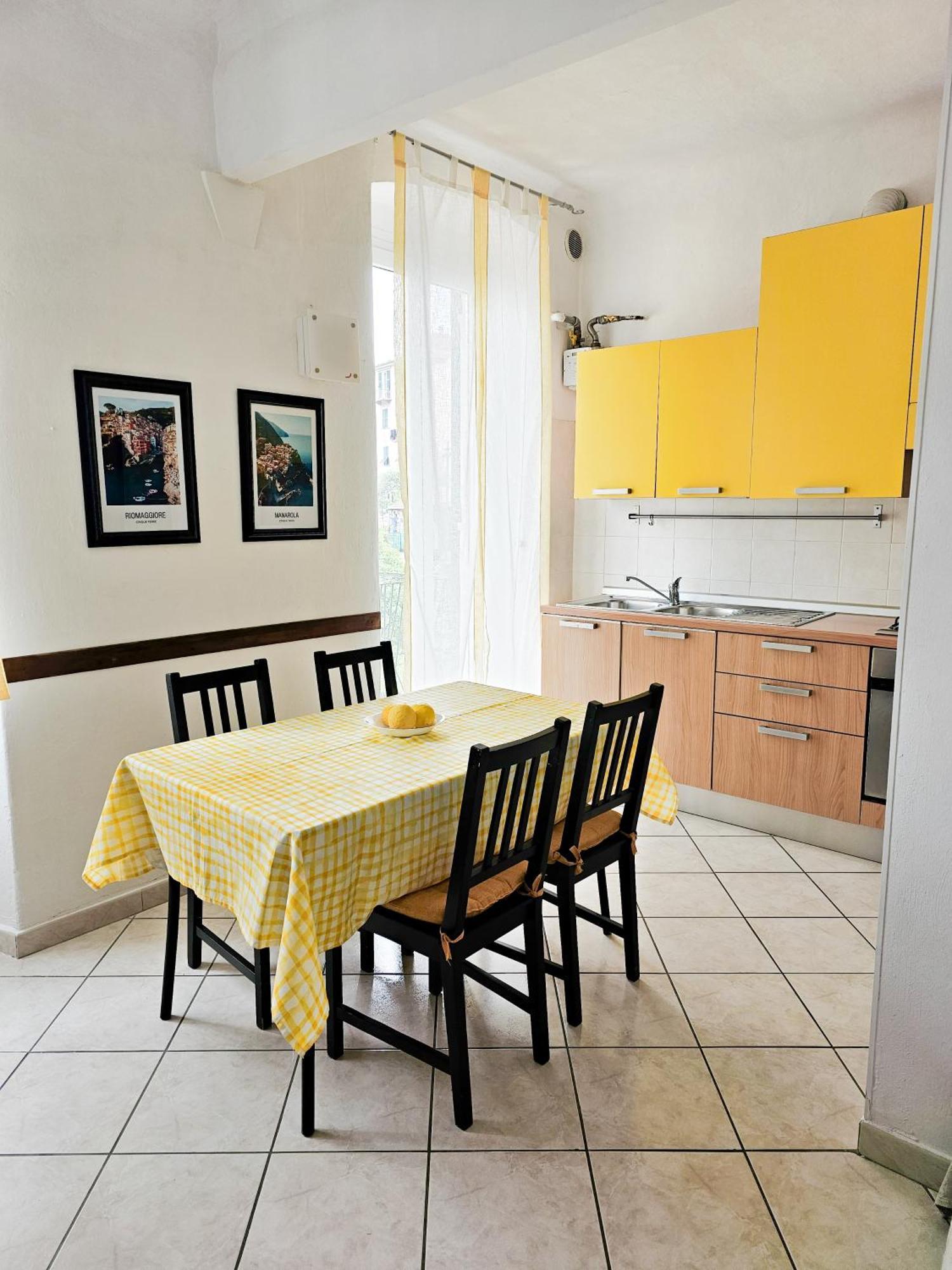 Narissara Apartment Ла-Спеція Екстер'єр фото